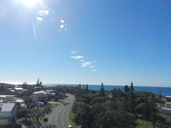 Beachside Resort - Kawana Waters - Accommodation Gold Coast 35