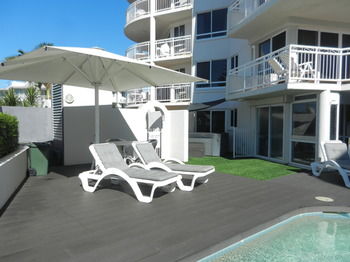 Beachside Resort - Kawana Waters - Accommodation Gold Coast 51