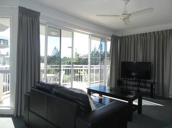 Beachside Resort - Kawana Waters - Accommodation Gold Coast 58