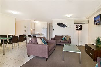 ULTIQA Shearwater Resort - Accommodation Gold Coast 2