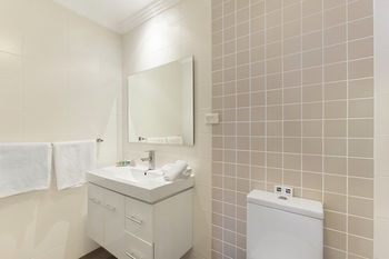 Checkers Resort & Conference Centre - 1 Gold Coast 5