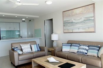 84 The Spit - Accommodation Gold Coast 11