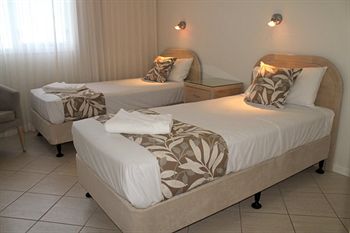 84 The Spit - Accommodation Gold Coast 14