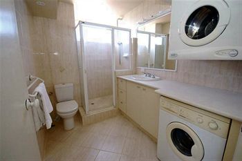 84 The Spit - Accommodation Gold Coast 26