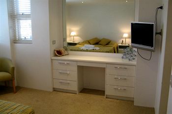 84 The Spit - Accommodation Gold Coast 31