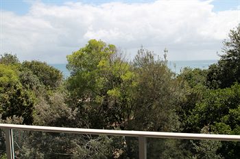 84 The Spit - Accommodation Gold Coast 44
