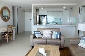 84 The Spit - Accommodation Gold Coast 48
