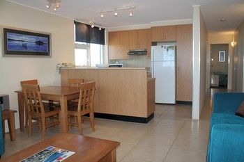 84 The Spit - Accommodation Gold Coast 82
