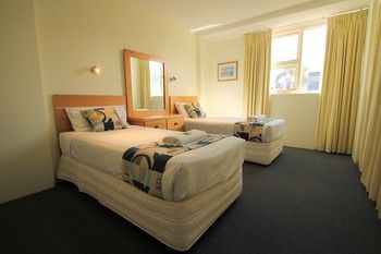 84 The Spit - Accommodation Gold Coast 97
