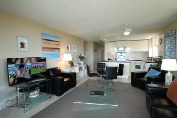84 The Spit - Accommodation Gold Coast 105