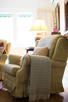 Adeline Bed And Breakfast - Accommodation Gold Coast 12