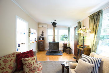 Adeline Bed And Breakfast - Accommodation Gold Coast 14