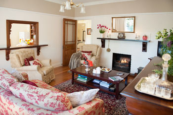 Adeline Bed And Breakfast - Accommodation Gold Coast 25