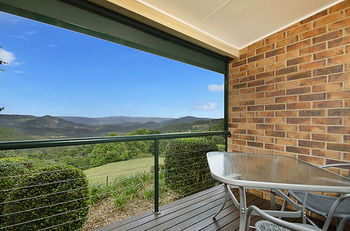Artisan Spa Views - Accommodation Gold Coast 6
