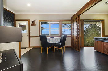 Artisan Spa Views - Accommodation Gold Coast 12