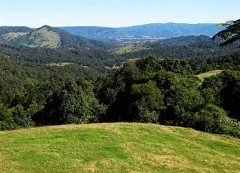 Artisan Spa Views - Accommodation Gold Coast 0