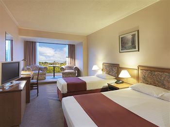 Bayview On The Park - Accommodation Gold Coast 2