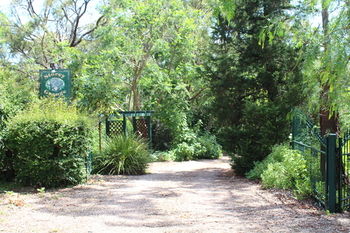 Storey Grange - Accommodation Gold Coast 6