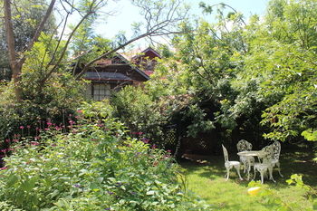 Storey Grange - Accommodation Gold Coast 14