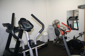 Kimberley Gardens Hotel & Serviced Apartments - Accommodation Gold Coast 5