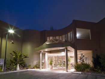 Kimberley Gardens Hotel & Serviced Apartments - Accommodation Gold Coast 10