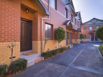 Kimberley Gardens Hotel & Serviced Apartments - Accommodation Gold Coast 15