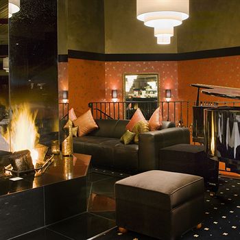 Echoes Boutique Hotel And Restaurant - Accommodation Gold Coast 3