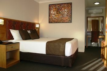 Noah's Mid City Motor Inn - Accommodation Gold Coast 3