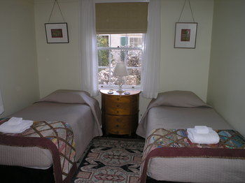 Silvermere - Accommodation Gold Coast 11
