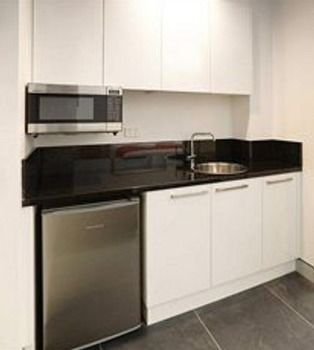 Crown On Darby - Accommodation Gold Coast 1