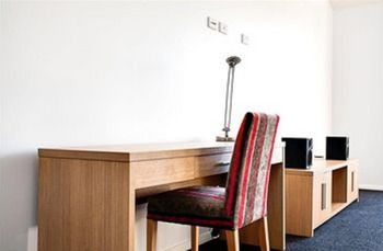 Crown On Darby - Accommodation Gold Coast 16