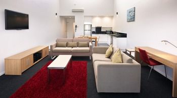 Crown On Darby - Accommodation Gold Coast 20