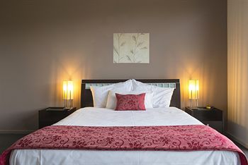 De'Vine Escape - Accommodation Gold Coast 8