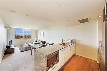 Wyndel Apartments - Harbour Watch - Accommodation Gold Coast 14