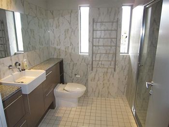 Wyndel Apartments - Harbour Watch - Accommodation Gold Coast 8