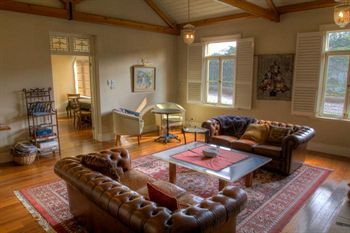 Tizzana Winery Bed & Breakfast - Accommodation Gold Coast 1