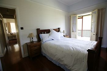 Singletons Retreat - Accommodation Gold Coast 0