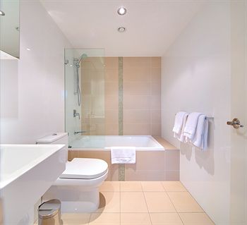 Zara Tower - Luxury Suites And Apartments - Accommodation Gold Coast 19