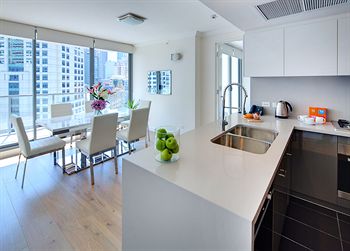Zara Tower - Luxury Suites And Apartments - Accommodation Gold Coast 22
