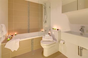 Zara Tower - Luxury Suites And Apartments - Accommodation Gold Coast 29