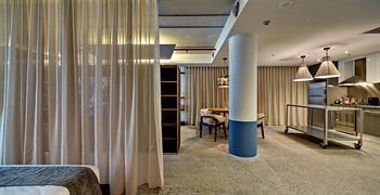 Zara Tower - Luxury Suites And Apartments - Accommodation Gold Coast 36