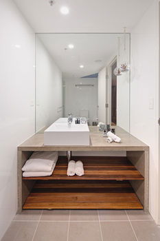 Zara Tower - Luxury Suites And Apartments - Accommodation Gold Coast 37