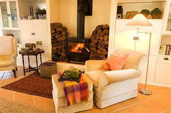 Arabella Guesthouse - Accommodation Gold Coast 6