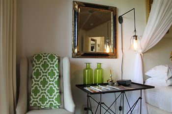 Arabella Guesthouse - Accommodation Gold Coast 13