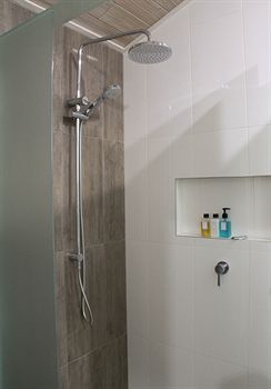 Arabella Guesthouse - Accommodation Gold Coast 24