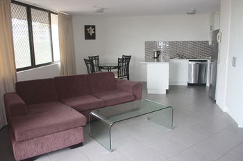 Mylos Apartments - Accommodation Gold Coast 8