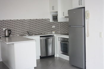Mylos Apartments - Accommodation Gold Coast 18