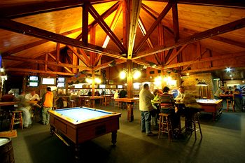 Macquarie Inn - Accommodation Gold Coast 0