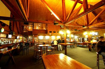 Macquarie Inn - Accommodation Gold Coast 3