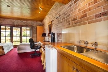 Macquarie Inn - Accommodation Gold Coast 14